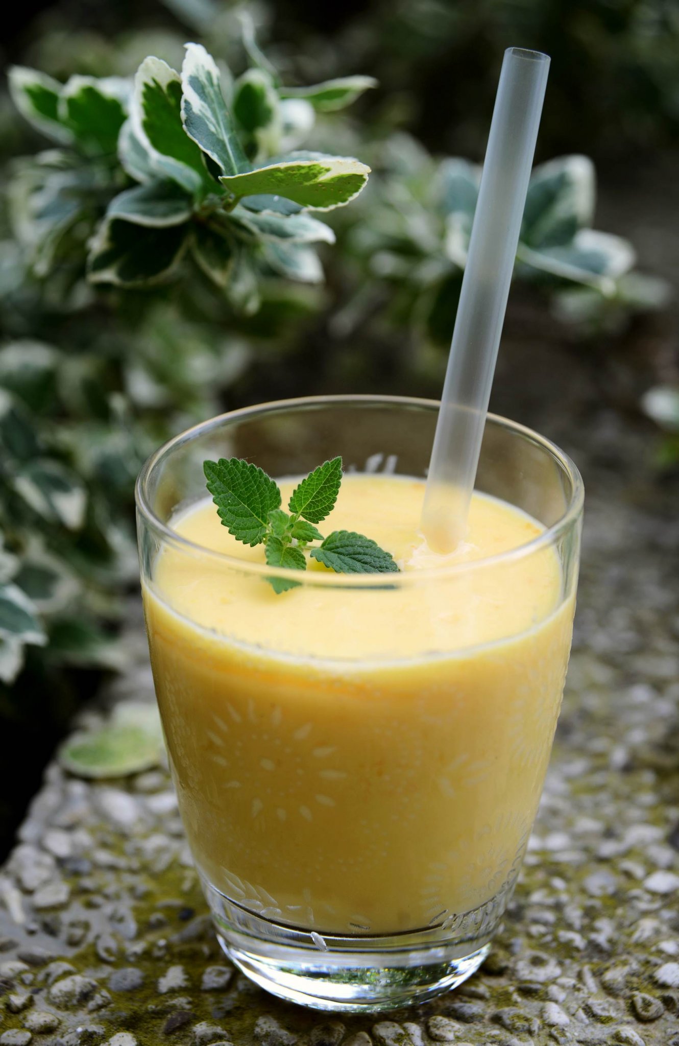 mango lassi